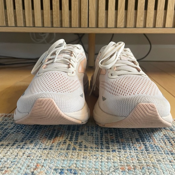 Brooks Adrenaline GTS 23 Running Shoes Women’s Size 12 Light Pink/Villa/White - Picture 7 of 10